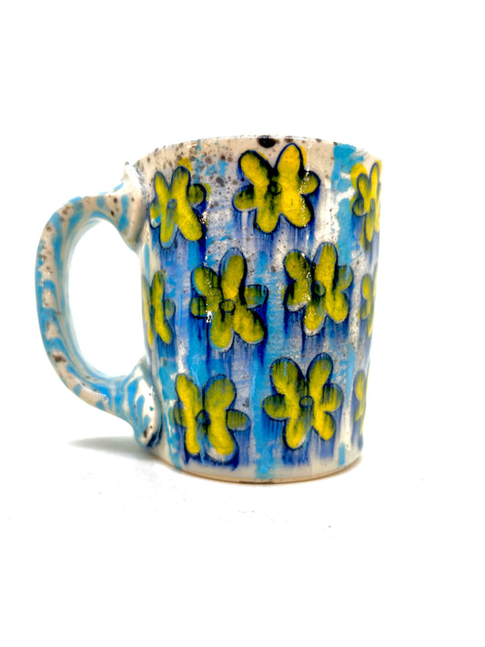 MUG 18