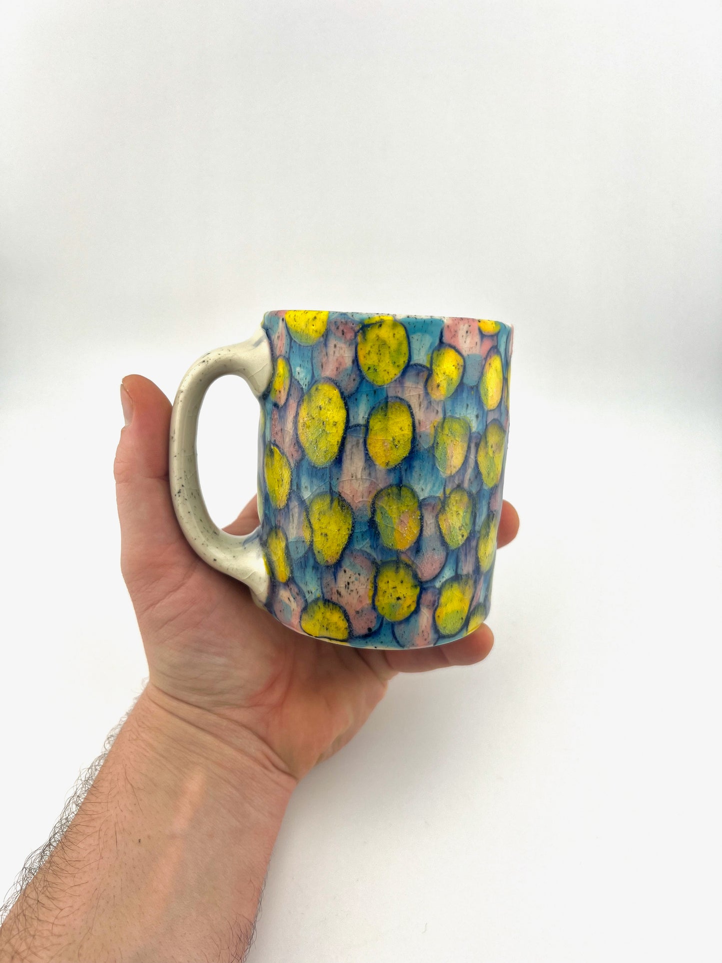 MUG 03