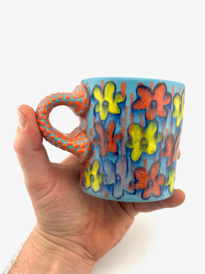 MUG 07