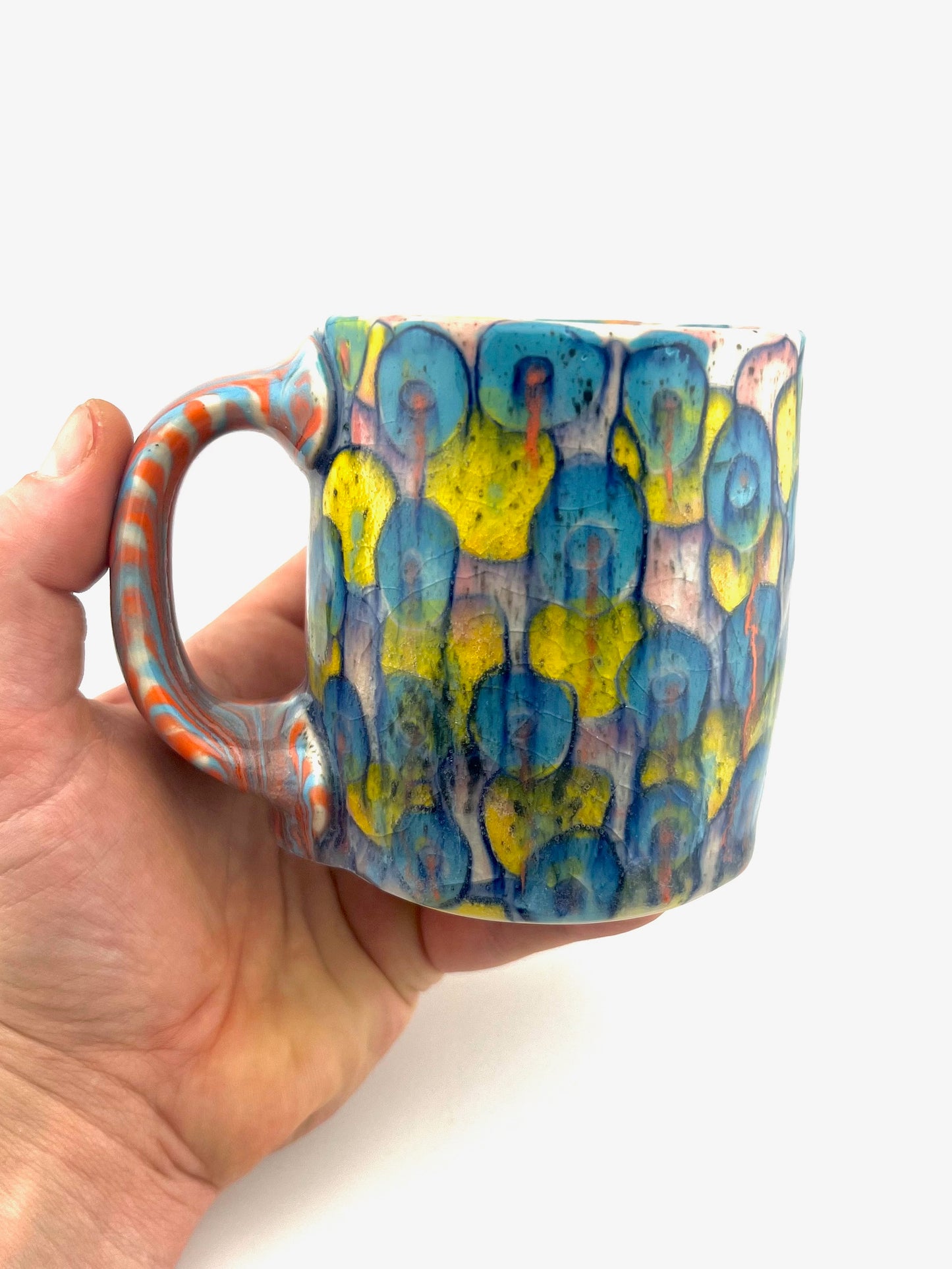 MUG 08