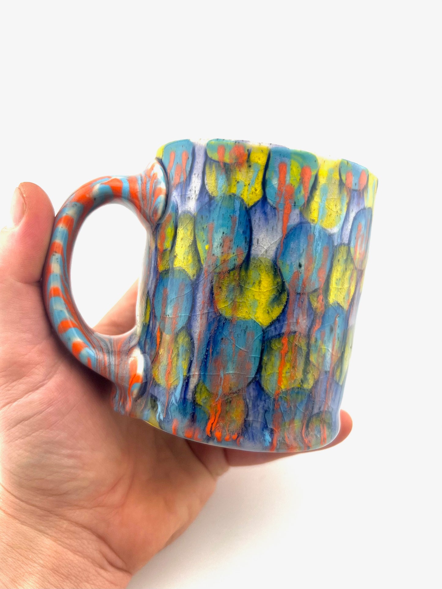 MUG 11