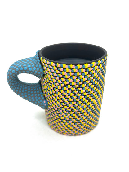 MUG 01