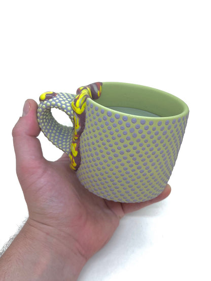 MUG 11